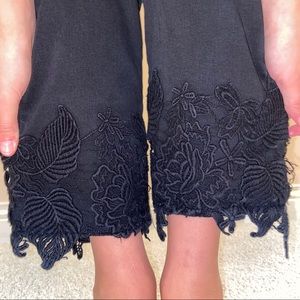 J Brand lace bottom jeans🖤